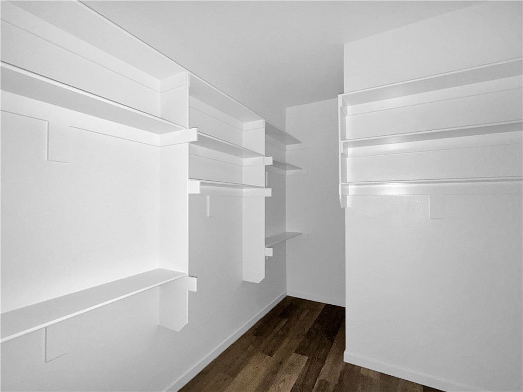 Pine Hollow - Residential