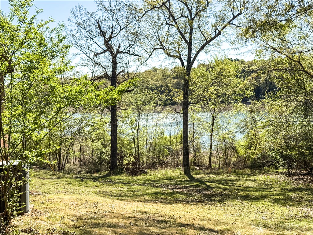 Guylala Vista - Residential