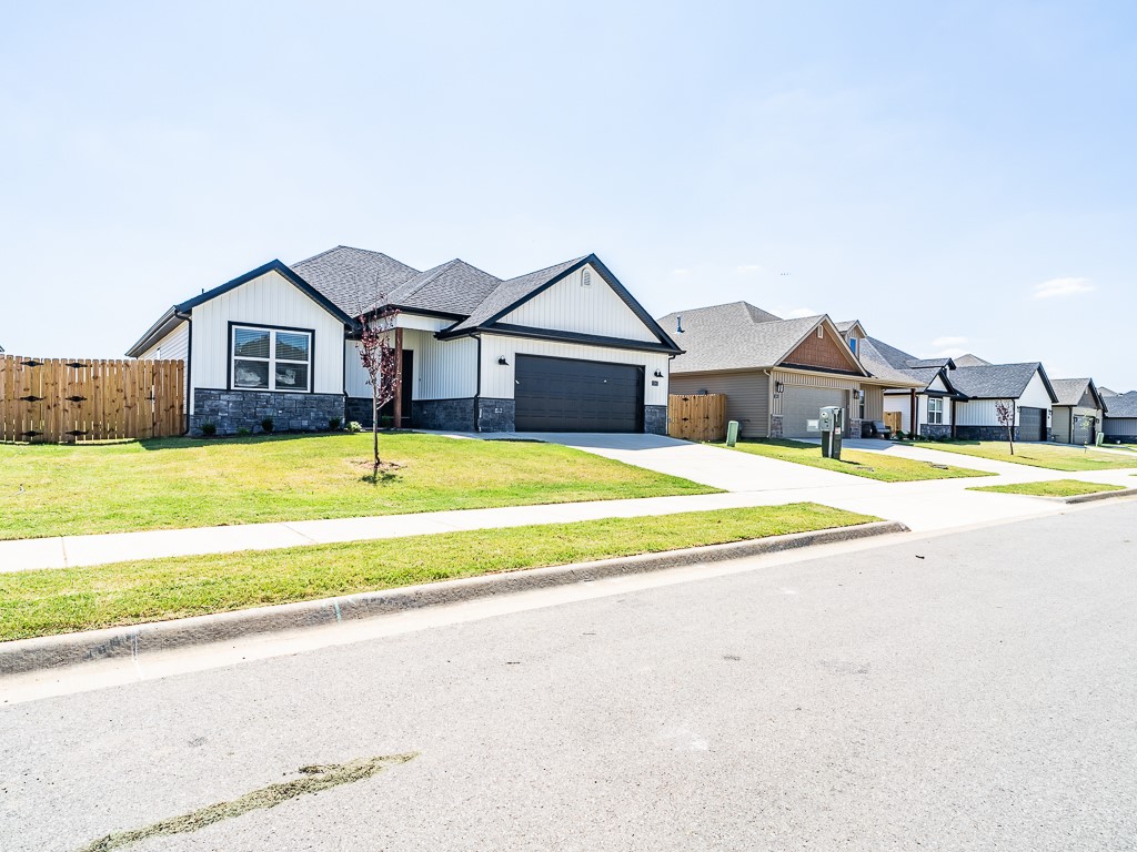 Barrington Place Centerton - Residential Lease