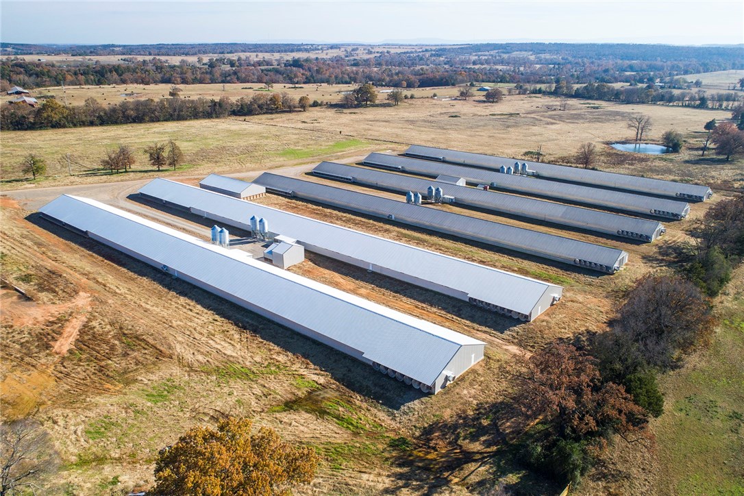 River Valley Farming - Farm