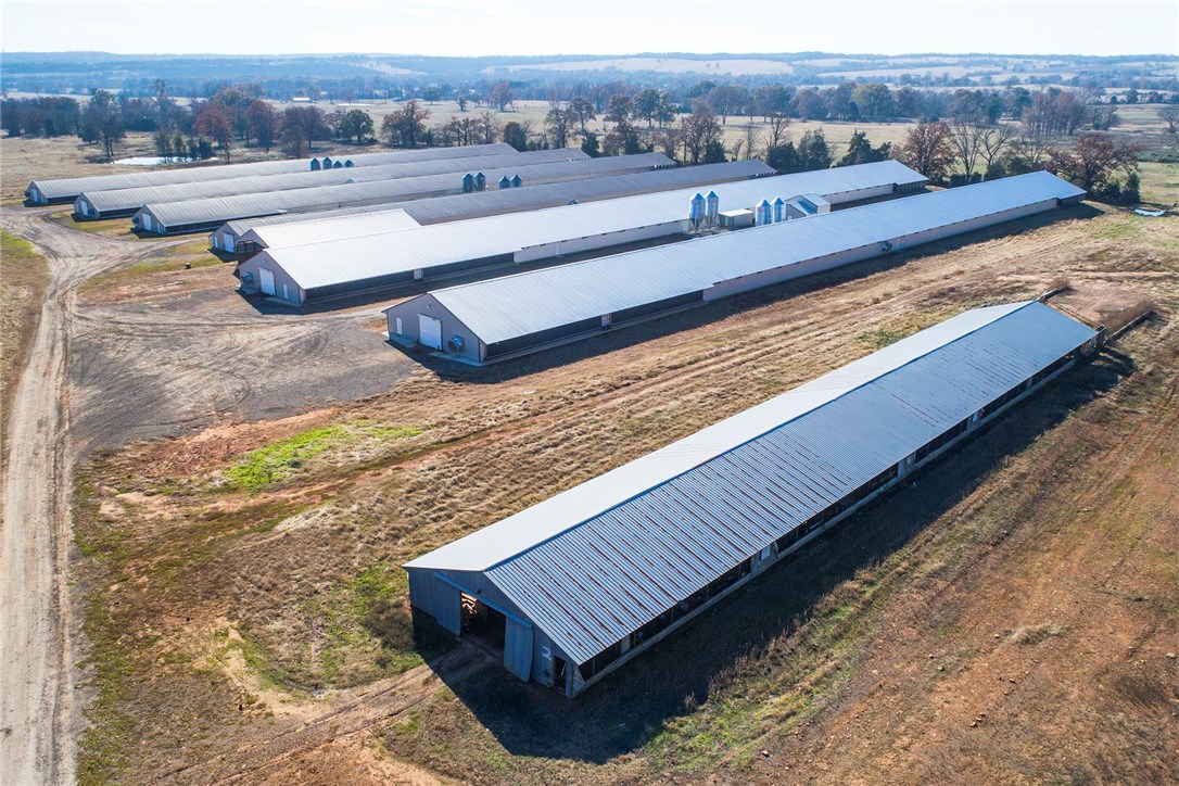 River Valley Farming - Farm