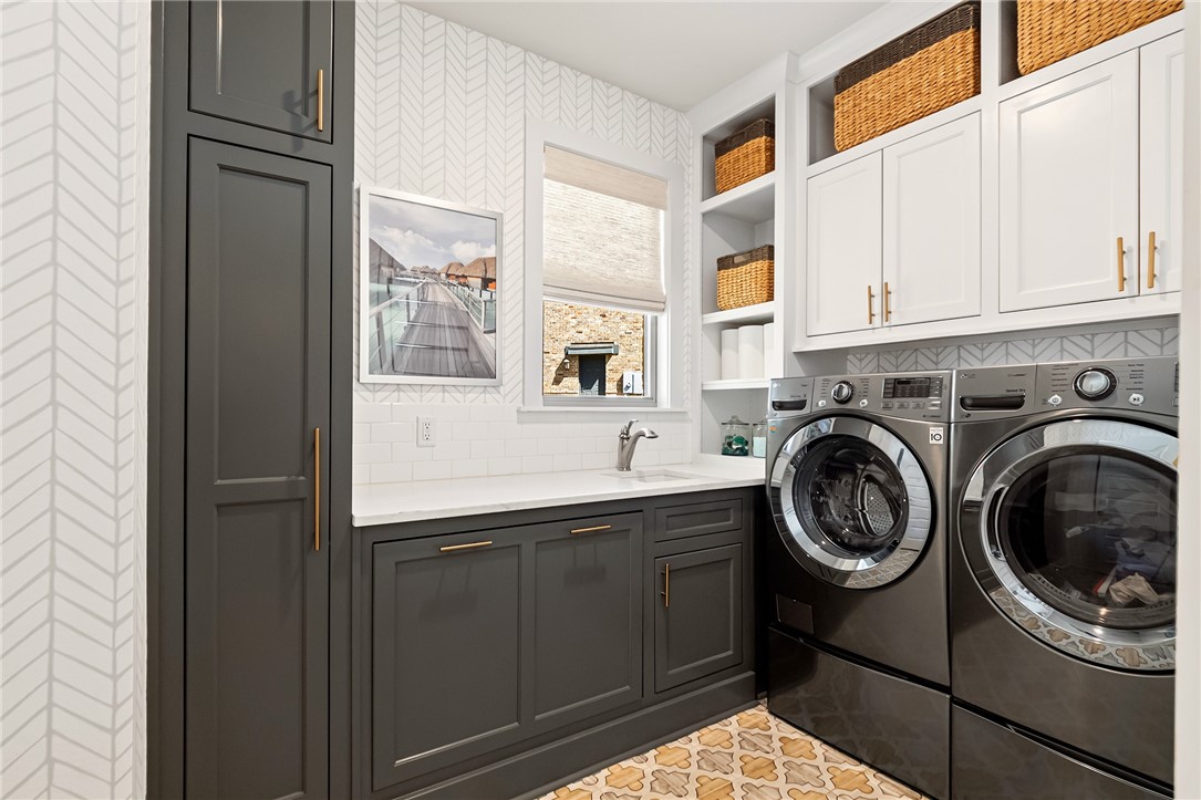 Pinnacle Sub Ph 4 Rogers - Residential