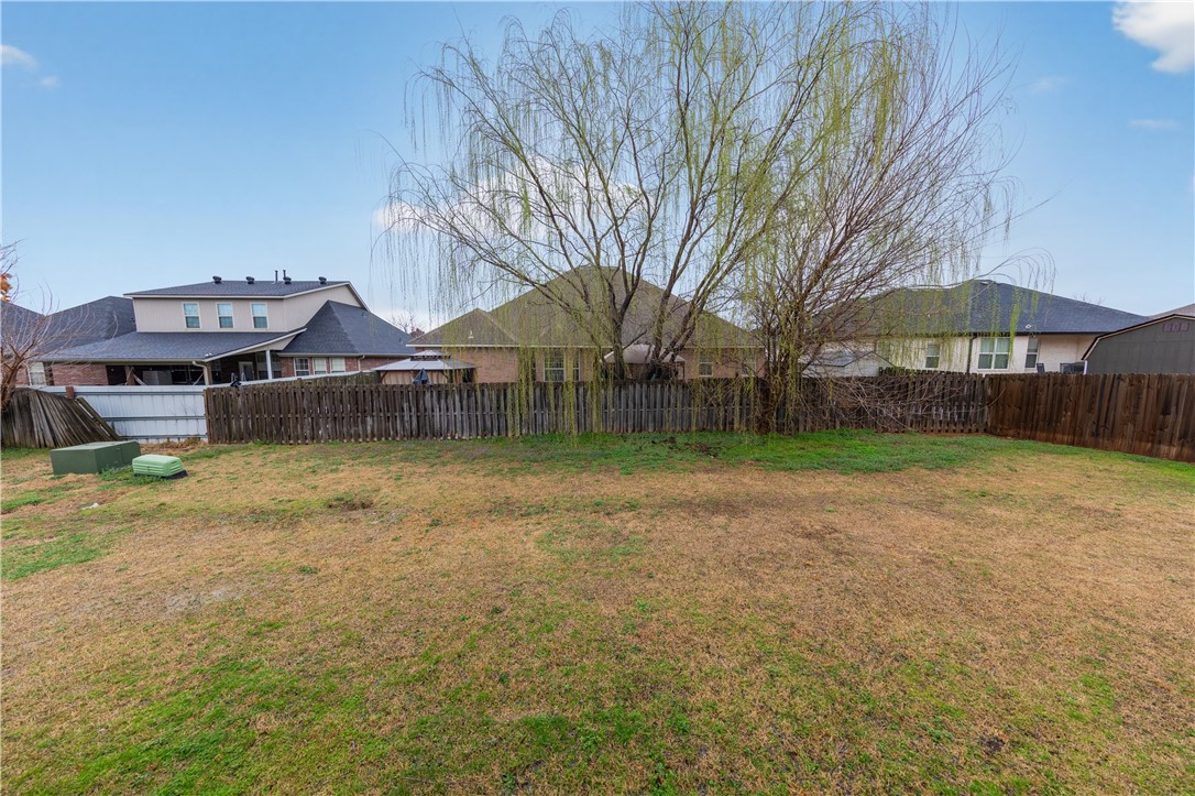 Oak Creek Springdale - Residential Lease