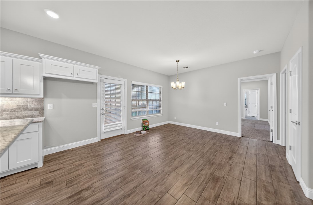 Oak Creek Springdale - Residential Lease