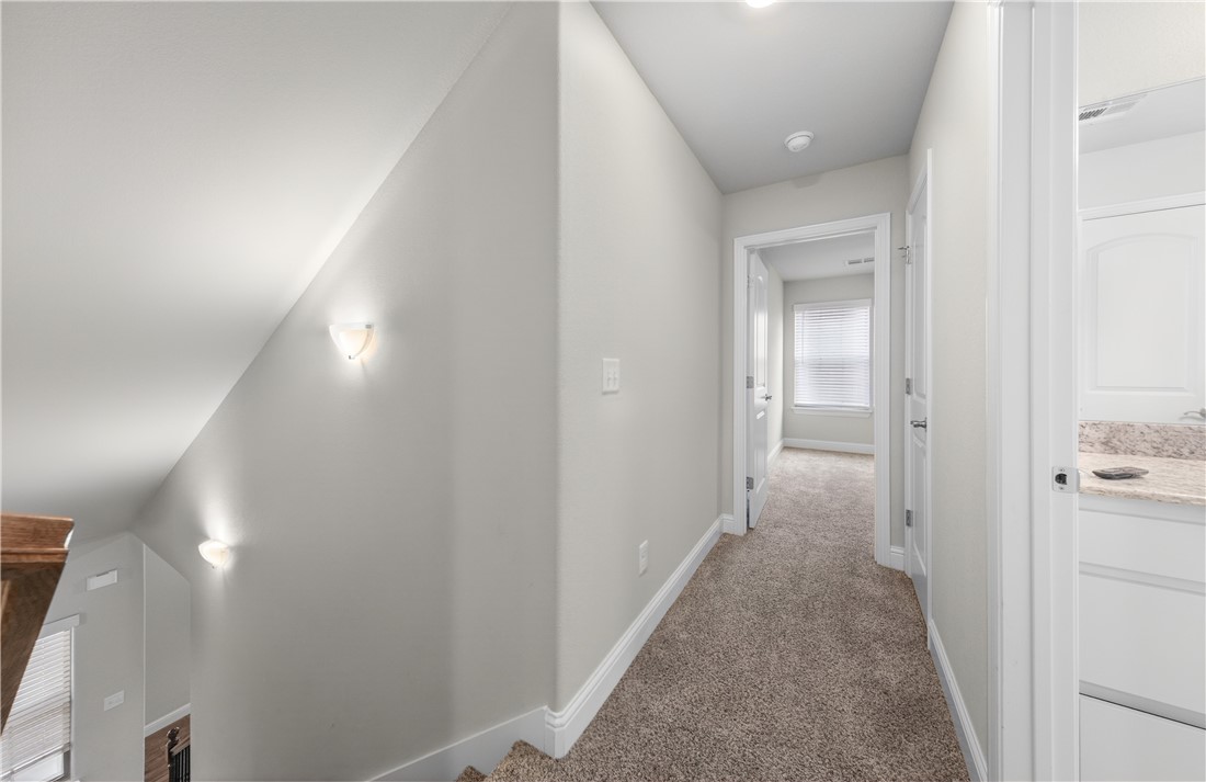 Oak Creek Springdale - Residential Lease