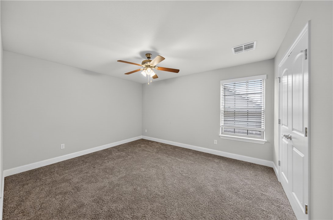 Oak Creek Springdale - Residential Lease