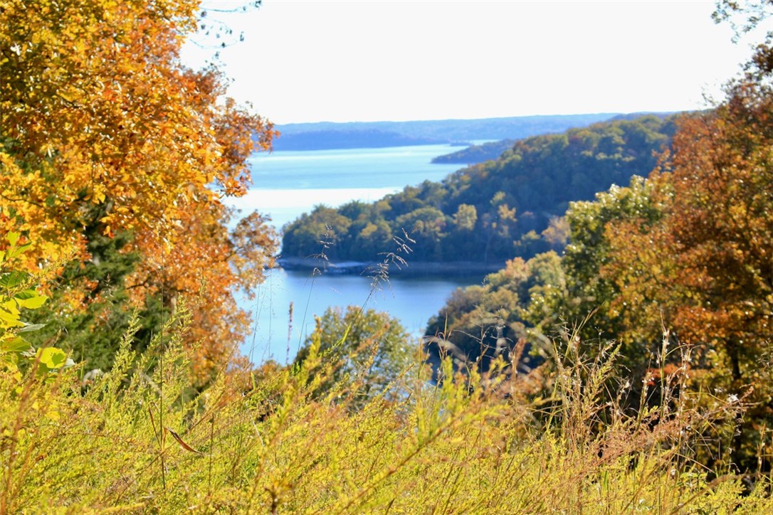 Woodlake Estates - Land