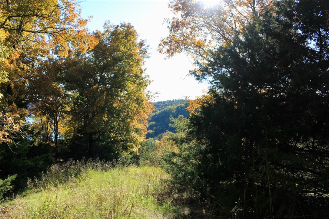 Woodlake Estates - Land