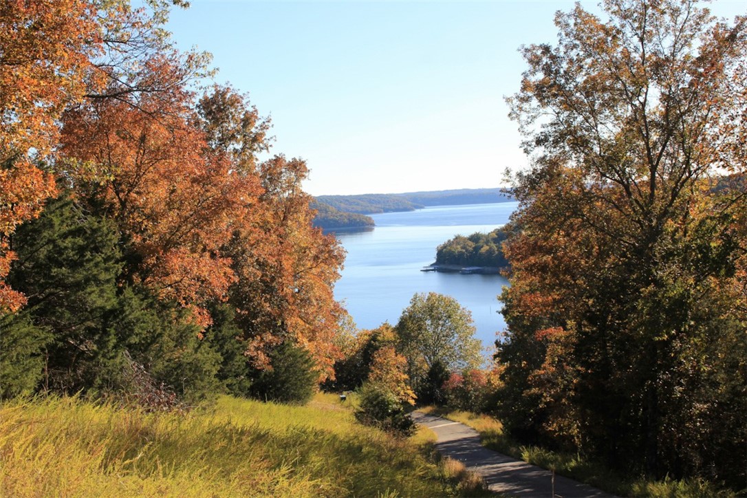 Woodlake Estates - Land