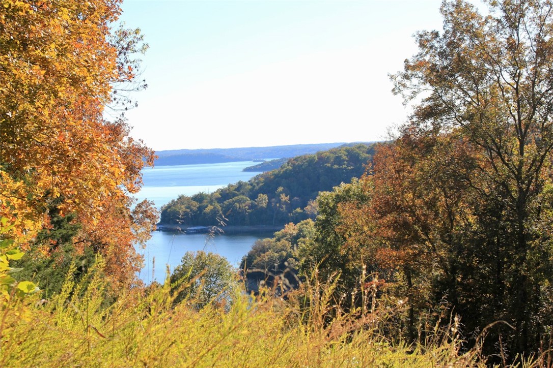 Woodlake Estates - Land