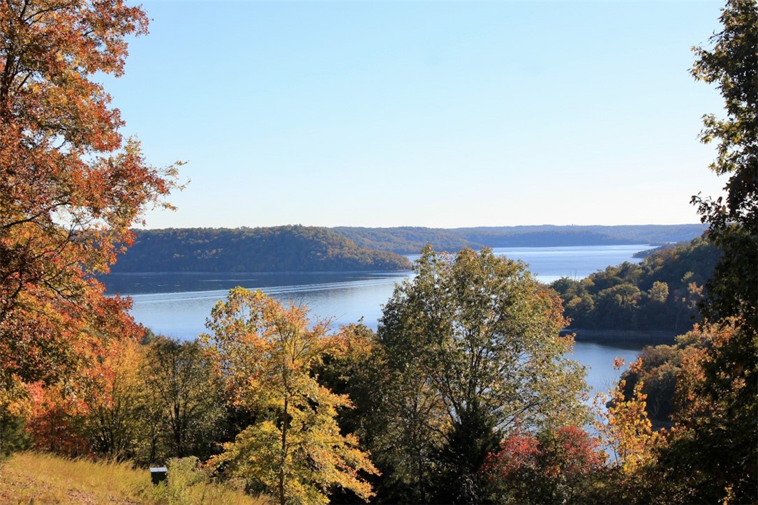 Woodlake Estates - Land