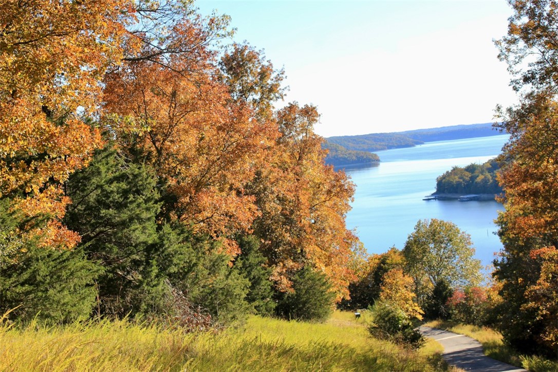 Woodlake Estates - Land