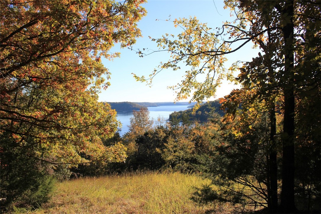 Woodlake Estates - Land