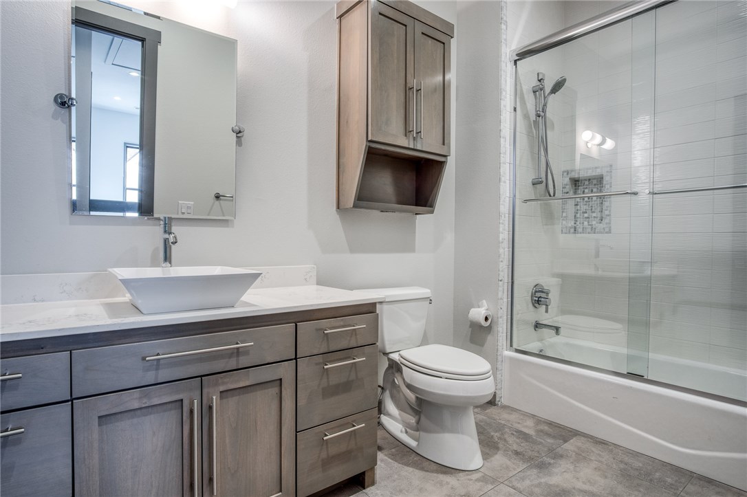 CLARKS 2ND ADD - Residential