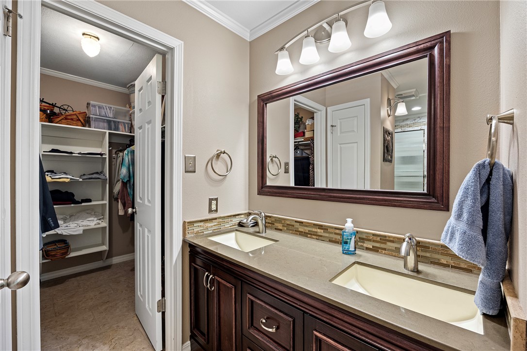 Hickory Hills Ph Ii - Residential