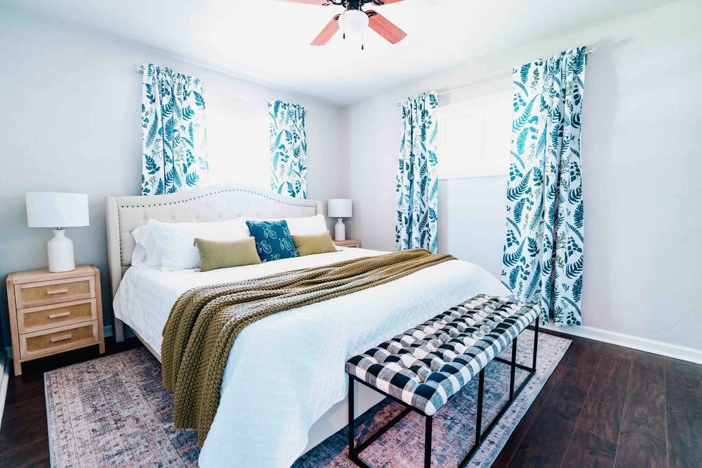 Thompsons Sub Bentonville - Residential