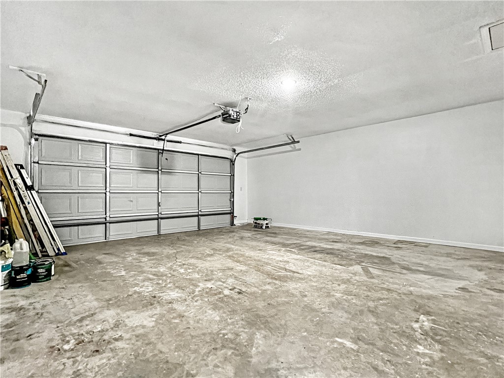 Western Terrace Unit 2 Rogers - Residential