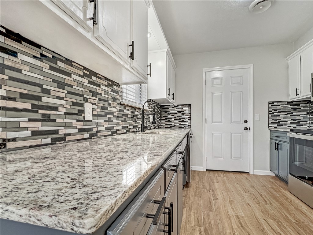 Western Terrace Unit 2 Rogers - Residential