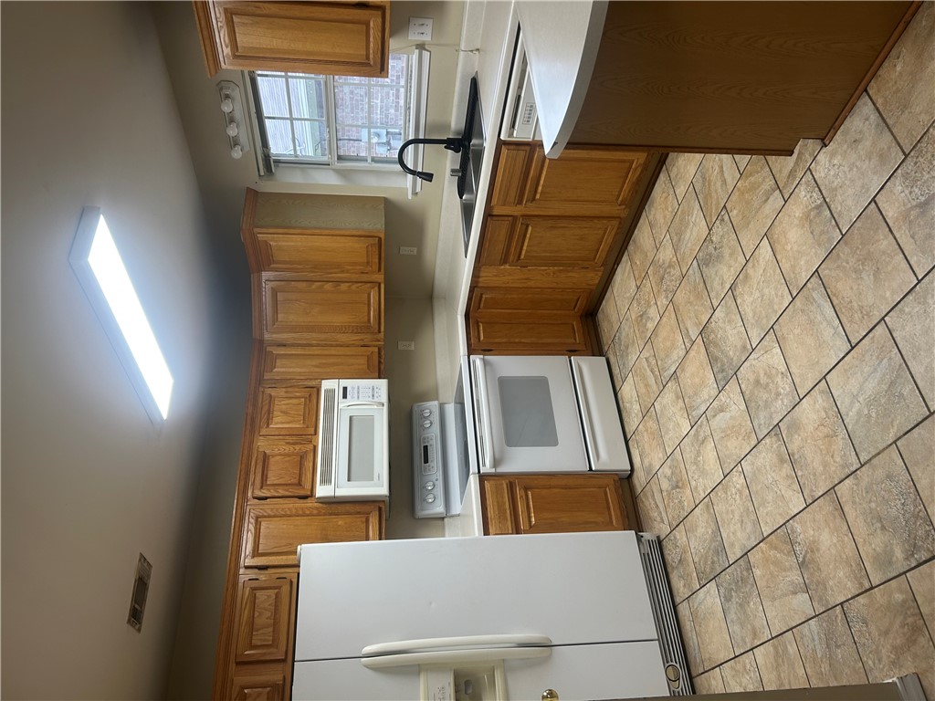 Oak Meadows Sub Div - Residential