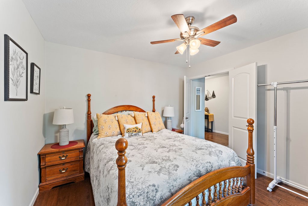 Unit 115 Holiday Island - Residential