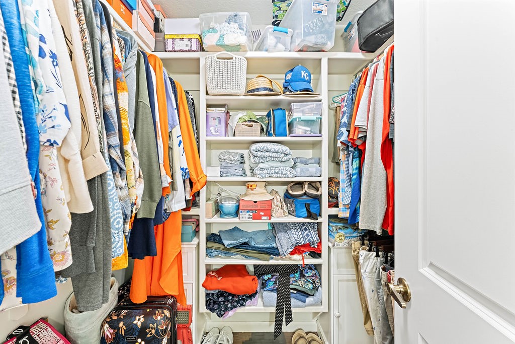 Unit 115 Holiday Island - Residential