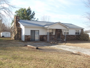 3BR, 1BA home with big yard.