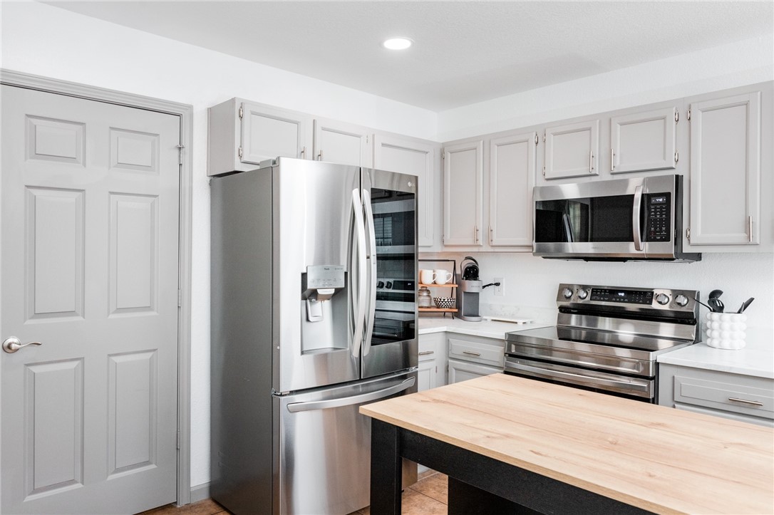 University Acres Sub - Residential Lease