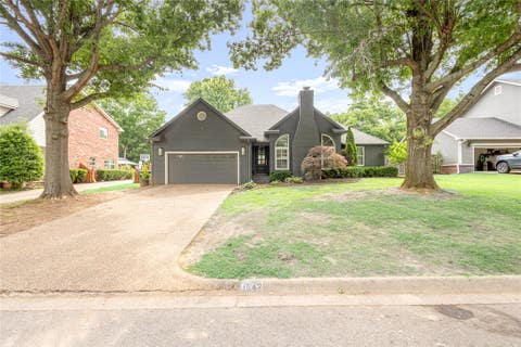 Photo of 1642 N Charlee Avenue, Fayetteville, AR 72703 (MLS # 1349754)