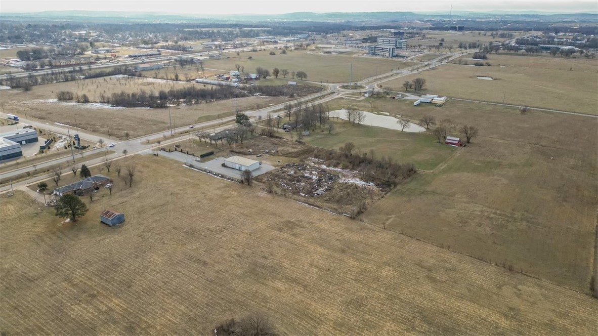 Springdale Outlots - Land