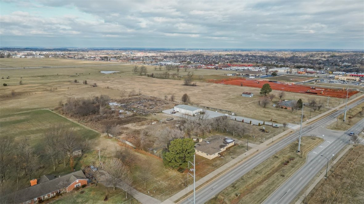 Springdale Outlots - Land