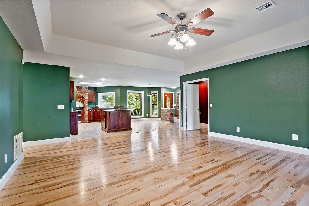 Shepherd Hills Add Little Flock - Residential