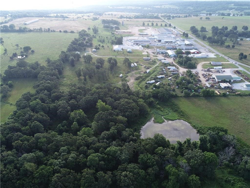 Lincoln Outlots - Land
