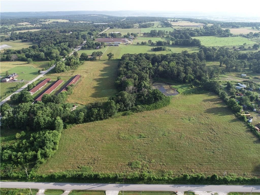 Lincoln Outlots - Land