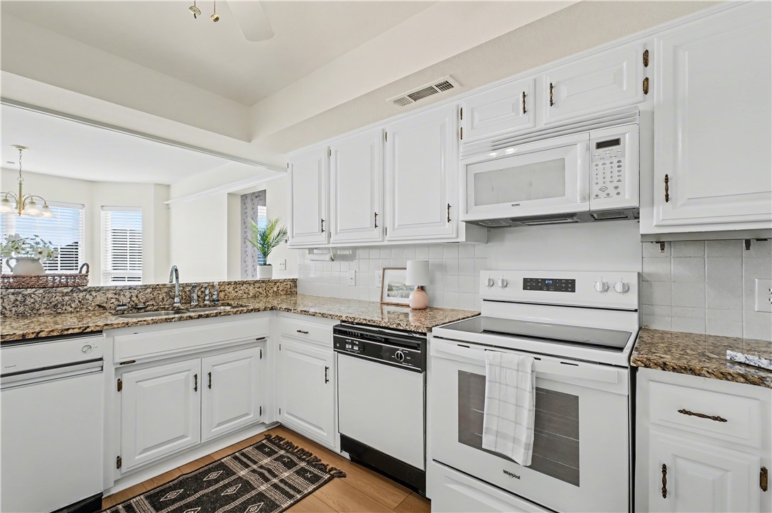 Country Club Estates - Residential