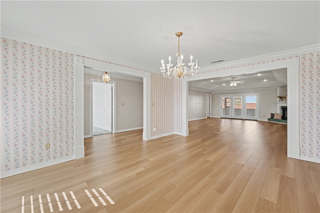 Country Club Estates - Residential