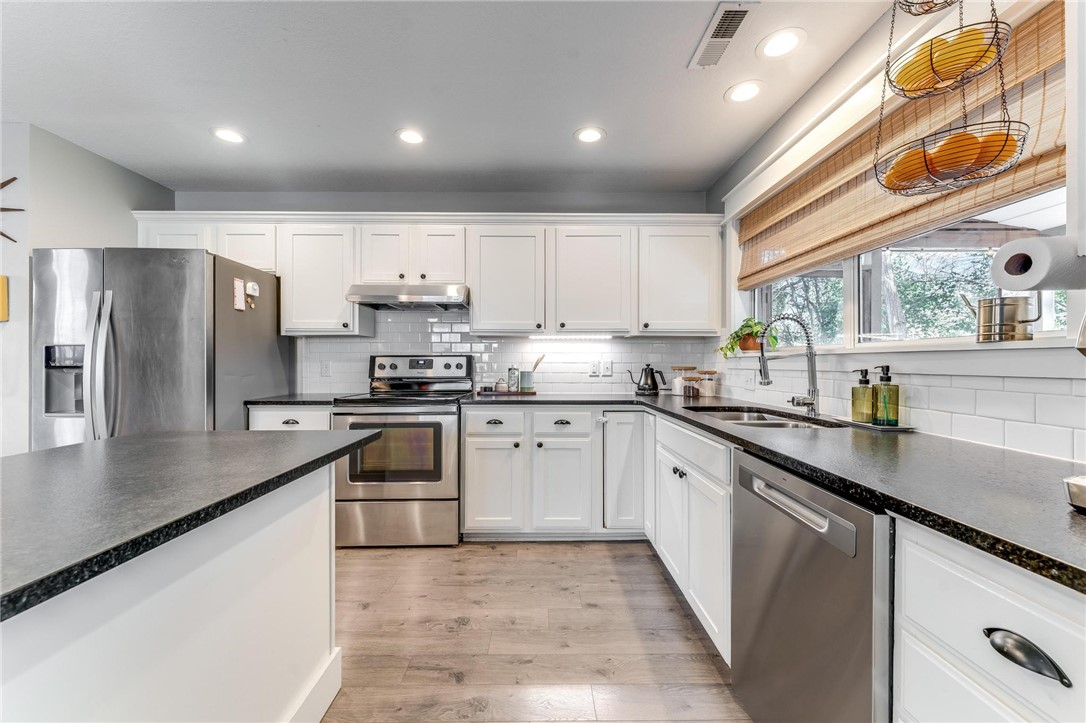 Crossover Heights Ph I - Residential