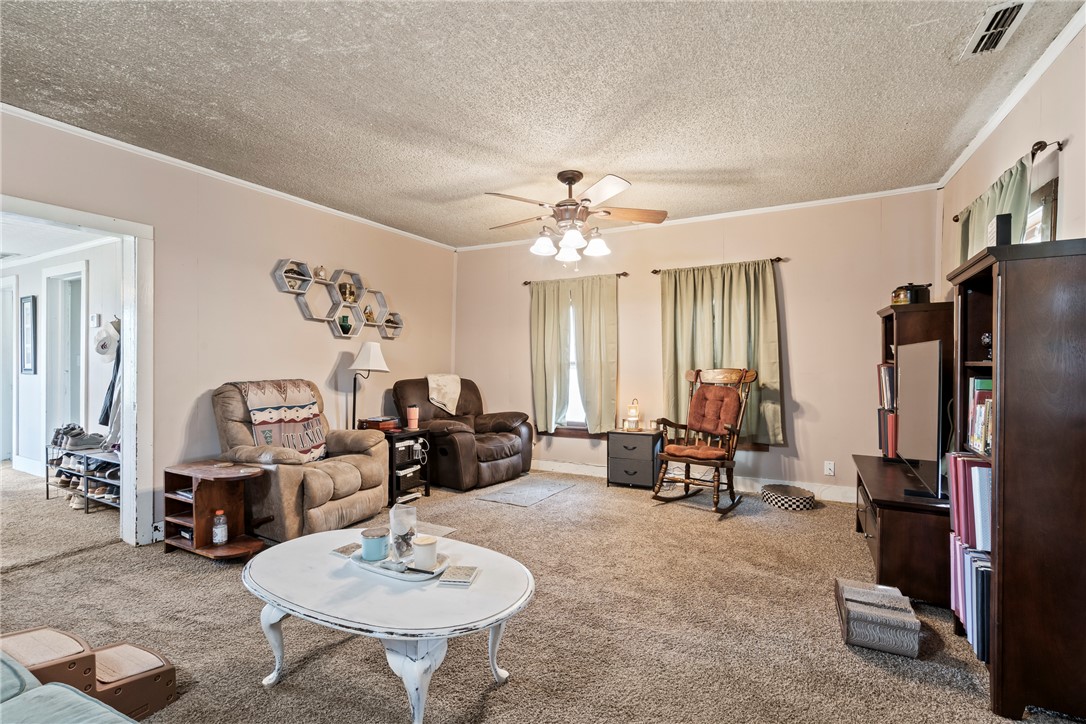 Country Living - Residential