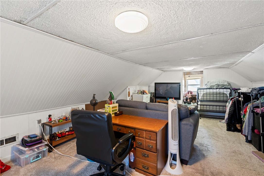 Country Living - Residential