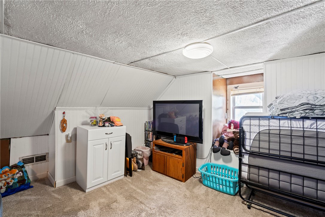 Country Living - Residential