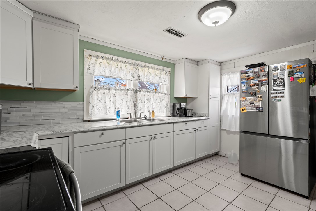 Country Living - Residential