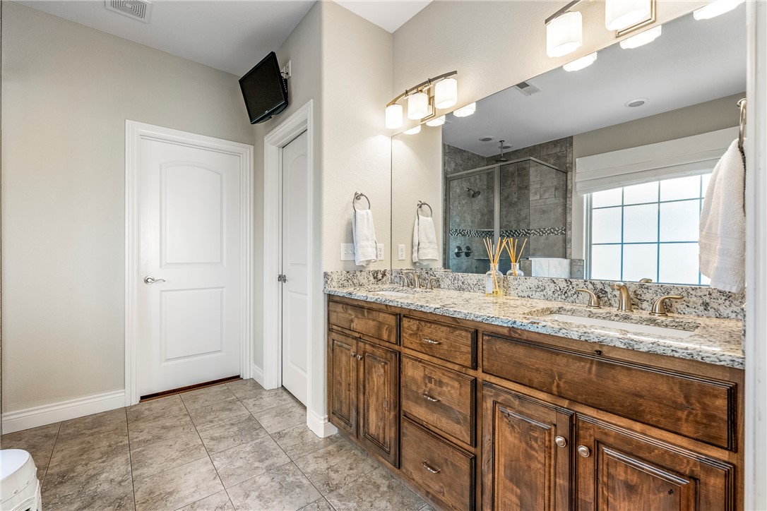 Shadow Valley Pud Ph Vii Rogers - Residential