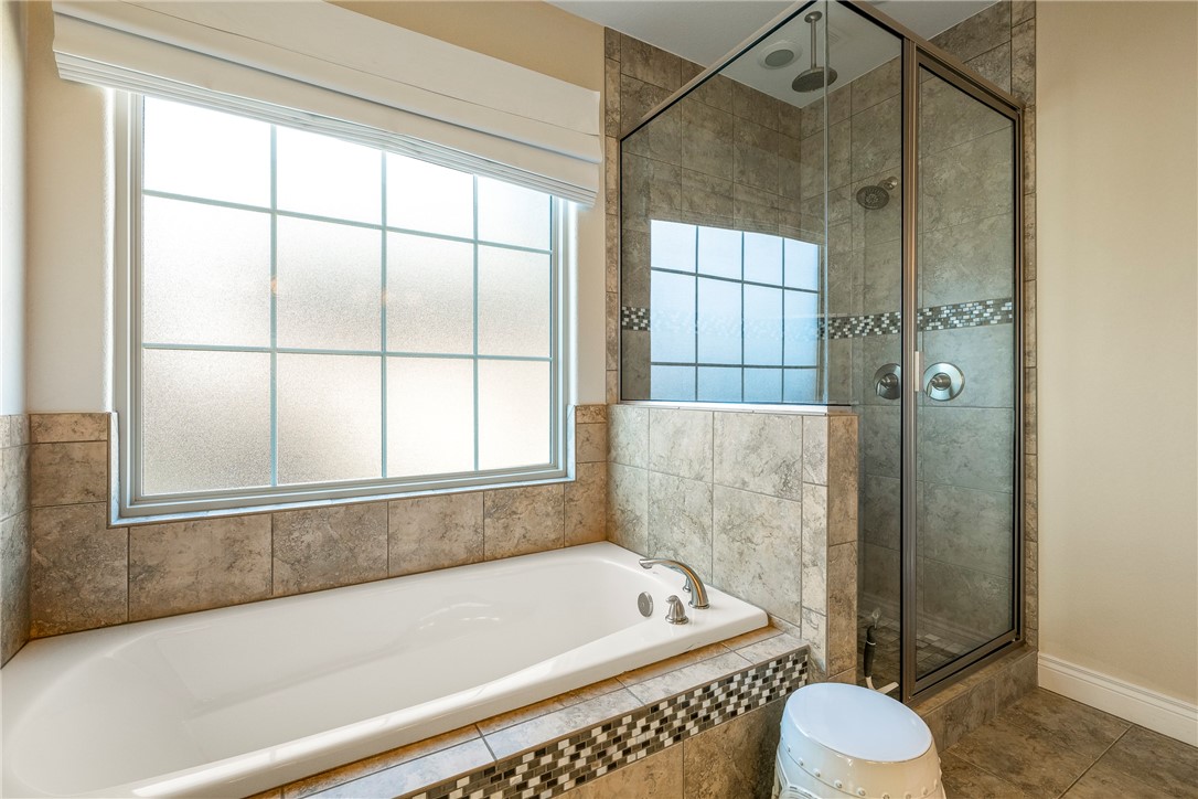 Shadow Valley Pud Ph Vii Rogers - Residential