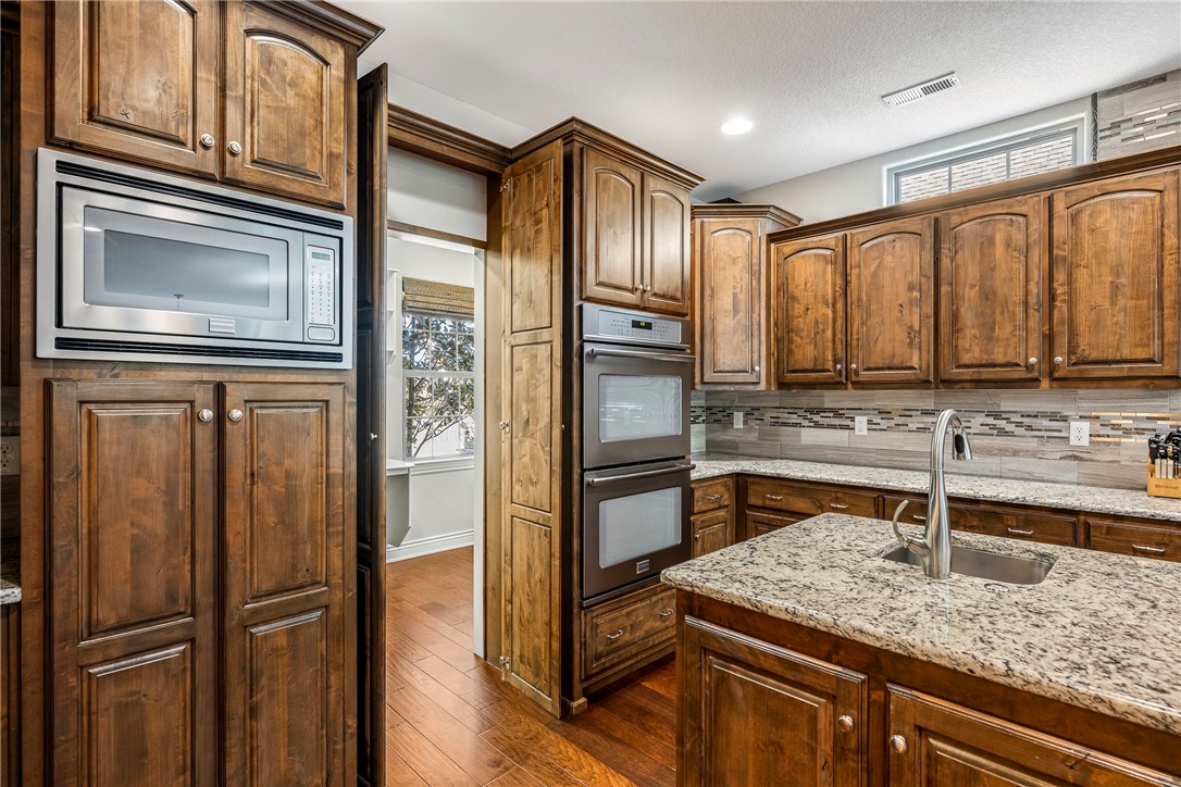 Shadow Valley Pud Ph Vii Rogers - Residential