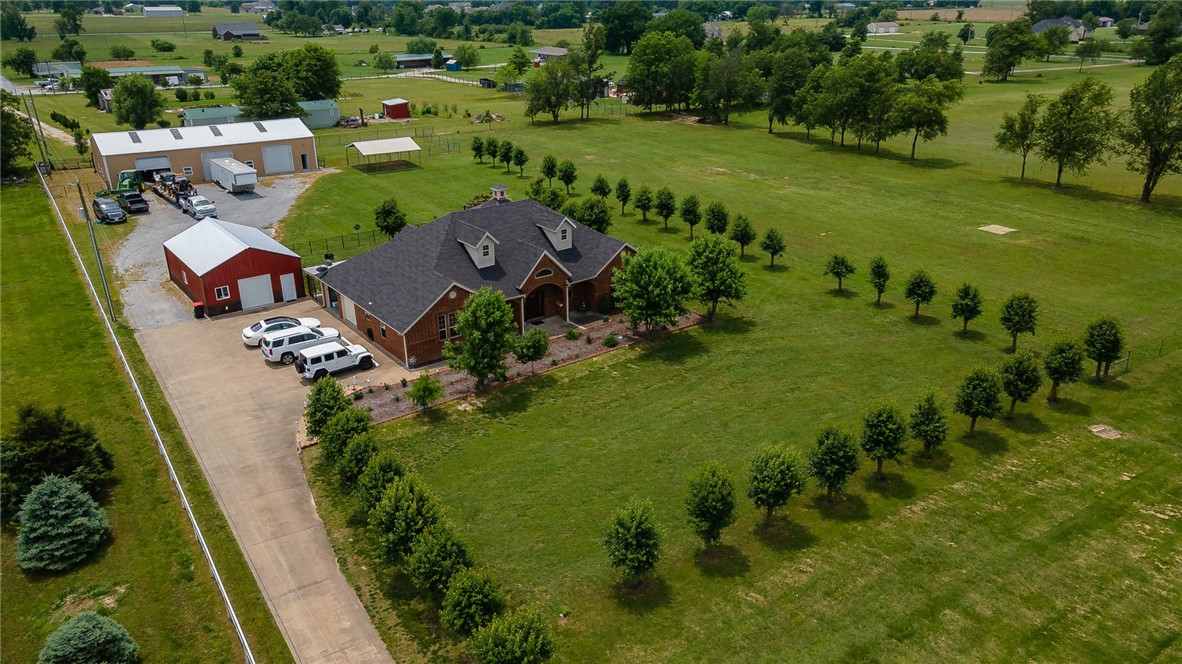 03-17-33-Rural - Residential