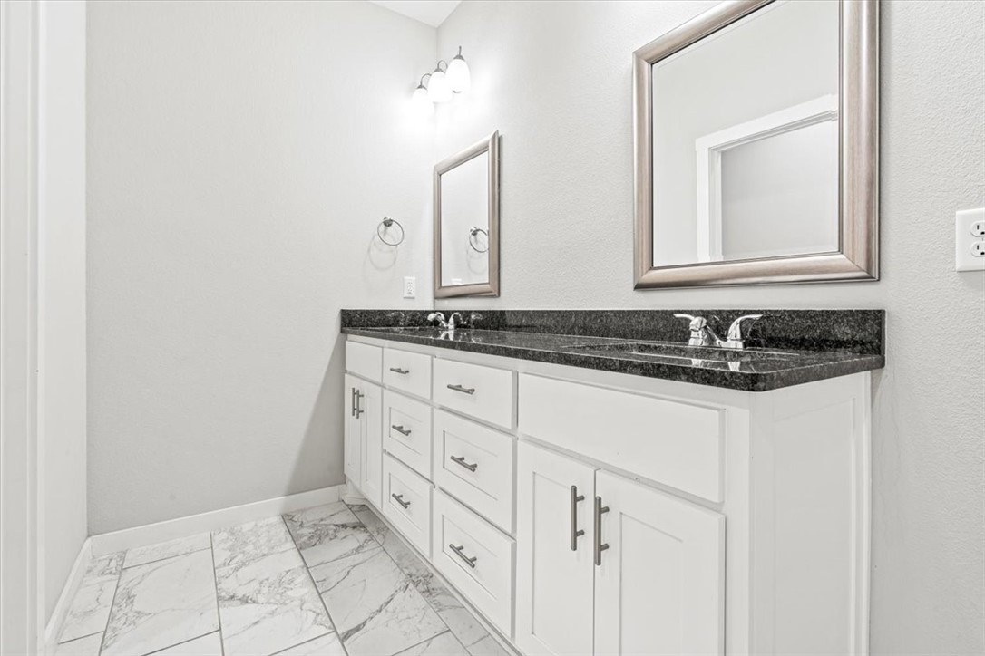 Teris Place Gravette - Residential