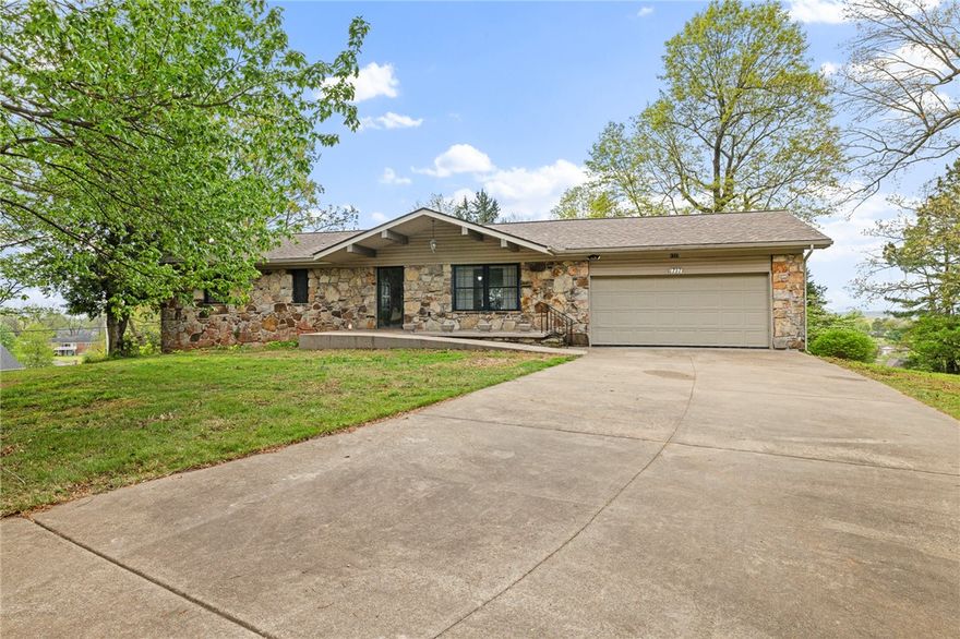 Tucked away on a quiet cul-de-sac in the desirable Hickory Acres Subdivision, just outside Harrison city limits and next to the Harrison Country Club golf course, this beautifully updated home sits on 1.2 acres, offering both privacy and space.
Featuring 4 bedrooms, 3 full bathrooms, and over 2,900 sq ft, the home includes a 2-car garage plus an additional 1-car garage below. Inside, you’ll find a 2018 Whirlpool stainless appliance package with a farmhouse sink, engineered hardwood flooring, tile, and updated bathrooms. New roof in 2018 and many more updates, see attachments.
The finished walkout basement offers flexible living with a 4th bedroom or office, a full bathroom, and a 1-car garage with workshop space and utility sink. The spacious family room features new flooring, LED lighting, and a cozy wood-burning fireplace. Meticulously maintained and move-in ready—this home offers the perfect combination of peaceful setting, modern updates, and close to town!