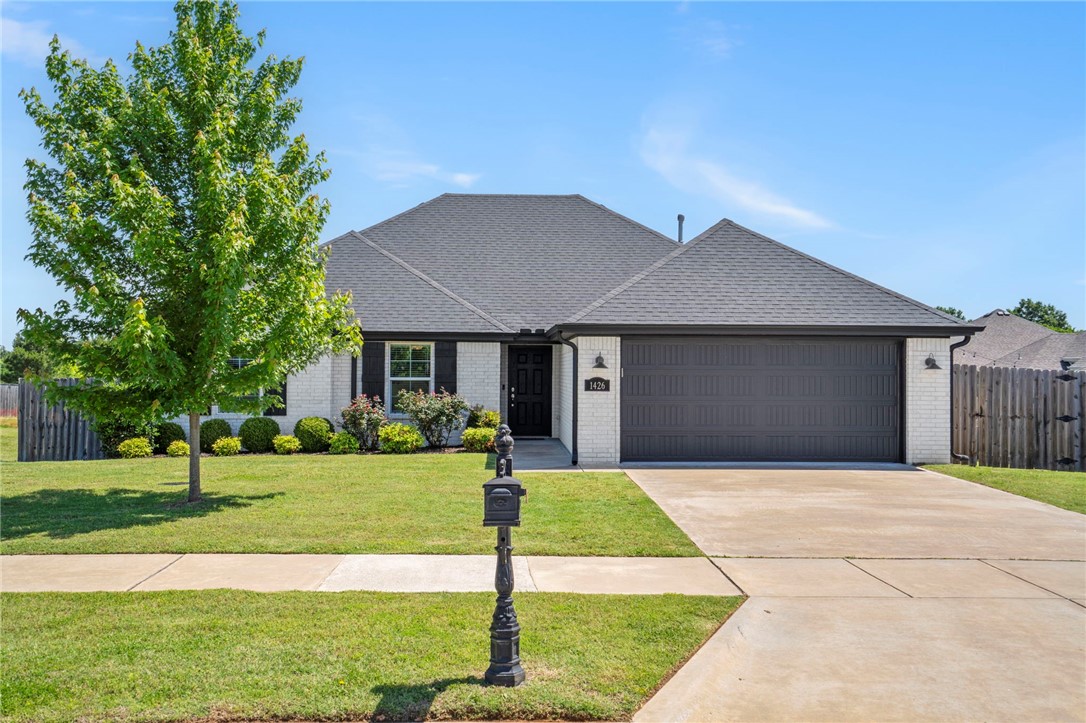 From the moment you drive up to this fabulous 3BR home, youāll fall in love with the curb appeal & then all of the inside features. Upon entry, youāll see the large windows that flood the living room of natural light & a cozy gas fireplace. This home has an open-concept main living area with an eat-in kitchen for seamless living & entertaining. The kitchen features stainless appliances, granite countertops, pantry & ample cabinet space. The master suite offers a private retreat with an en-suite bathroom featuring dual vanities, a jetted tub, separate shower & 2 walk-in closets. The backyard is perfect for hosting, with a covered deck overlooking the trees just behind the lot for privacy & a fully fenced yard. This move-in ready home combines functionality & location, offering the perfect blend of comfort & style. Just minutes from the University of Arkansas, Iams Dog Park & Lake Wedington, along with shopping & restaurants, a location ideal for those who appreciate the outdoors & community. Don't miss this one!