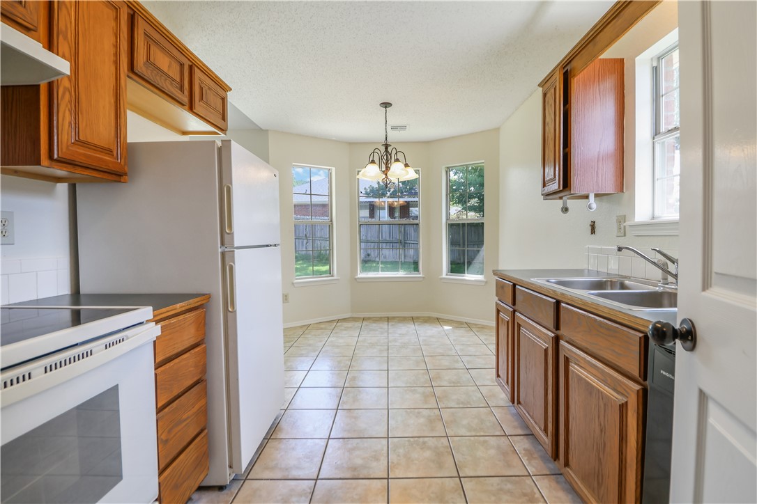 Magnolia Crossing - Residential