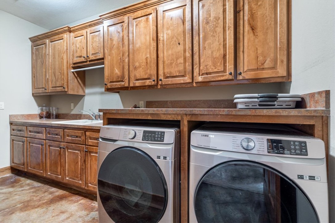 19-17-33-RURAL - Residential