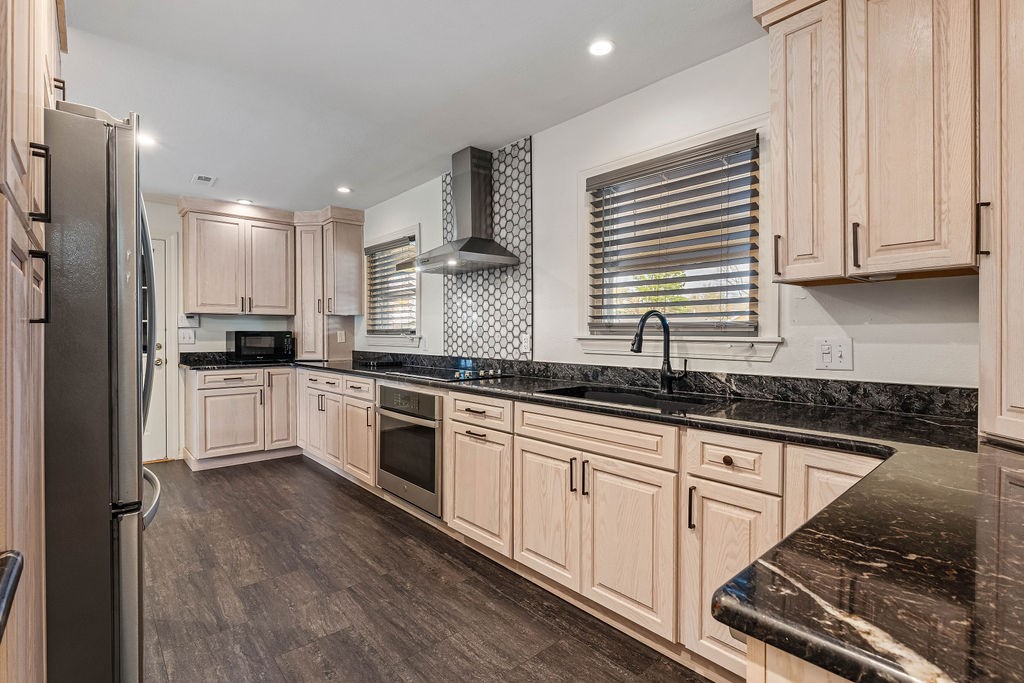 Lewis Sub Bentonville - Residential